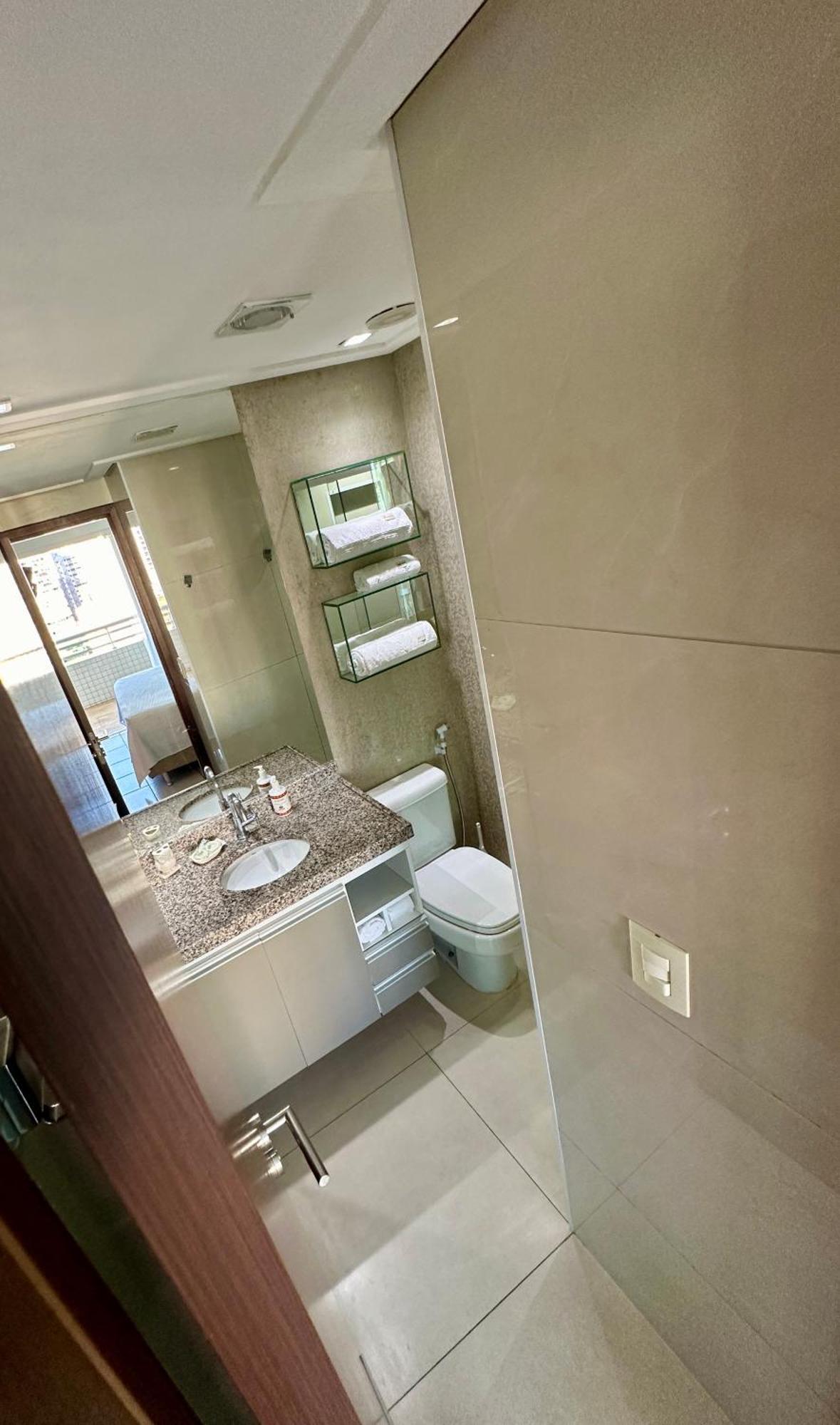 公寓 Beira Mar Apto 16º Andar Luxo 2 Quartos 福塔莱萨